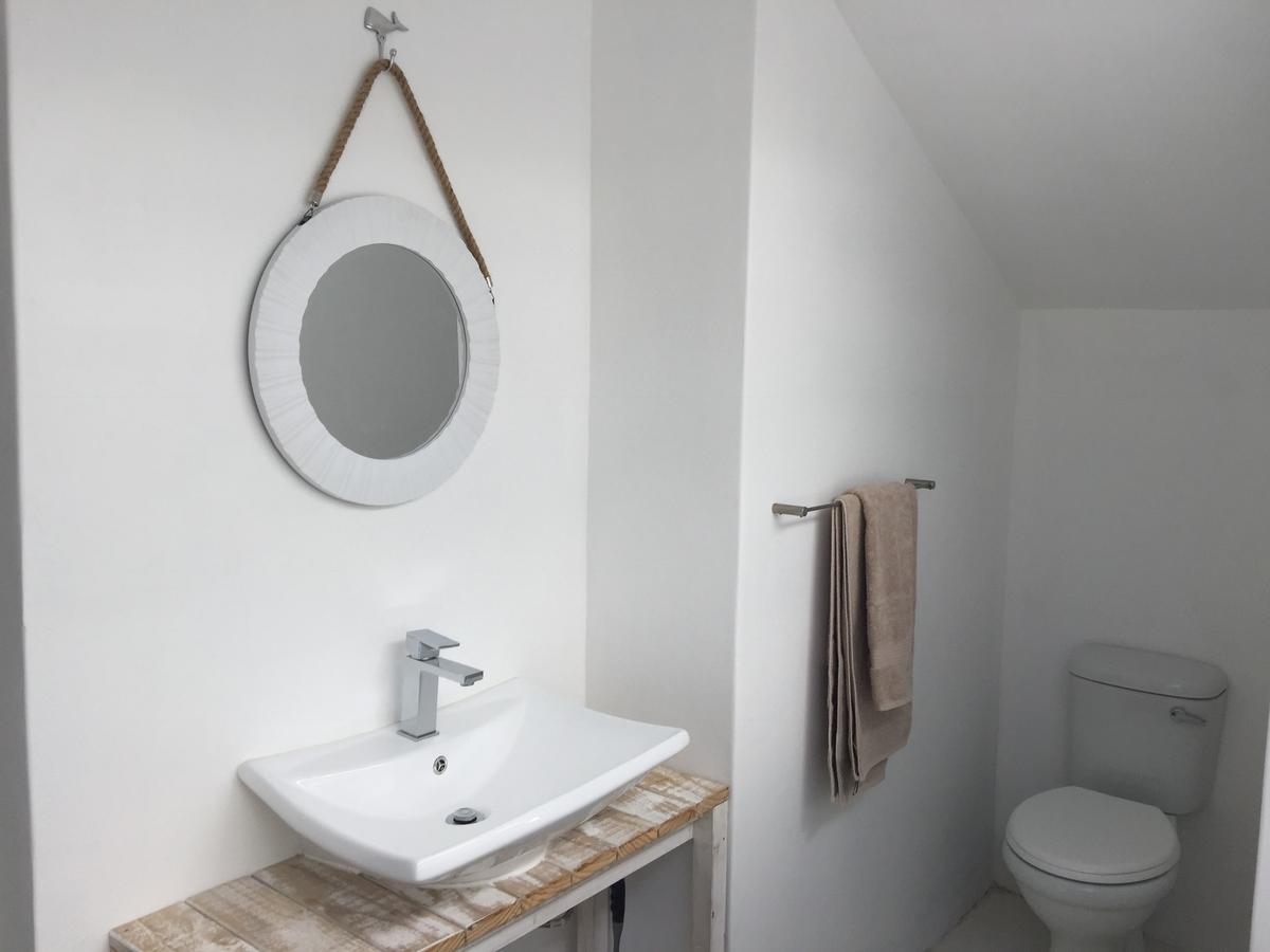 D'Hub Guest Cottage 아굴리아스 외부 사진