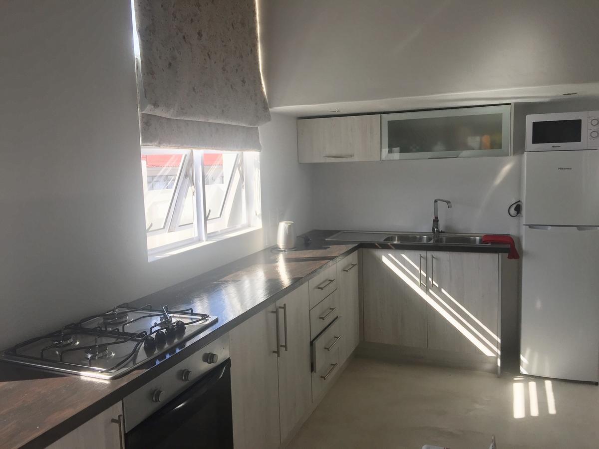 D'Hub Guest Cottage 아굴리아스 외부 사진